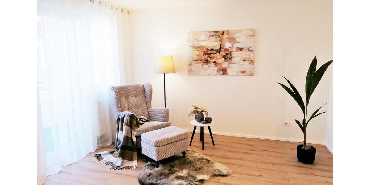 Moderne, vollmöblierte 1-Zimmer Wohnung mit Balkon, EBK, TG-St.Pl 1 zimmer