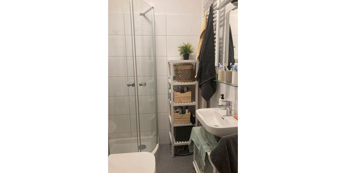 Wohnen auf Zeit Oldenburg Ziegelhof - 17 Zimmer, 50 m&sup2;, 330&euro; | Angebot:25933315