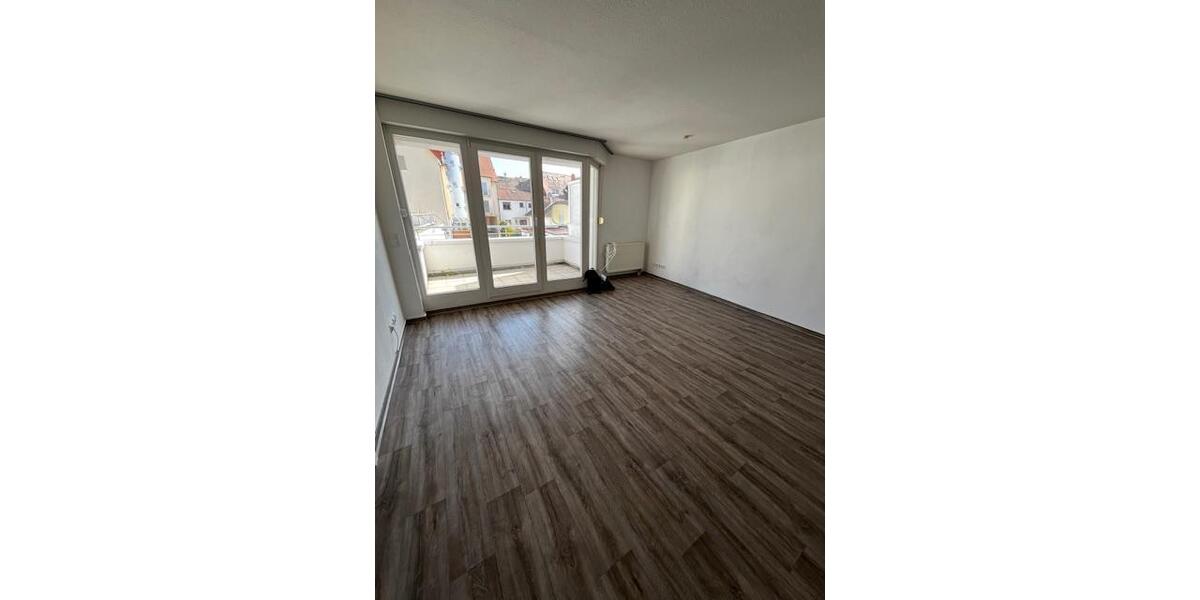 Etagenwohnung Querfurt - 2 Zimmer, 56 m&sup2;, 385&euro; | Angebot:26051007