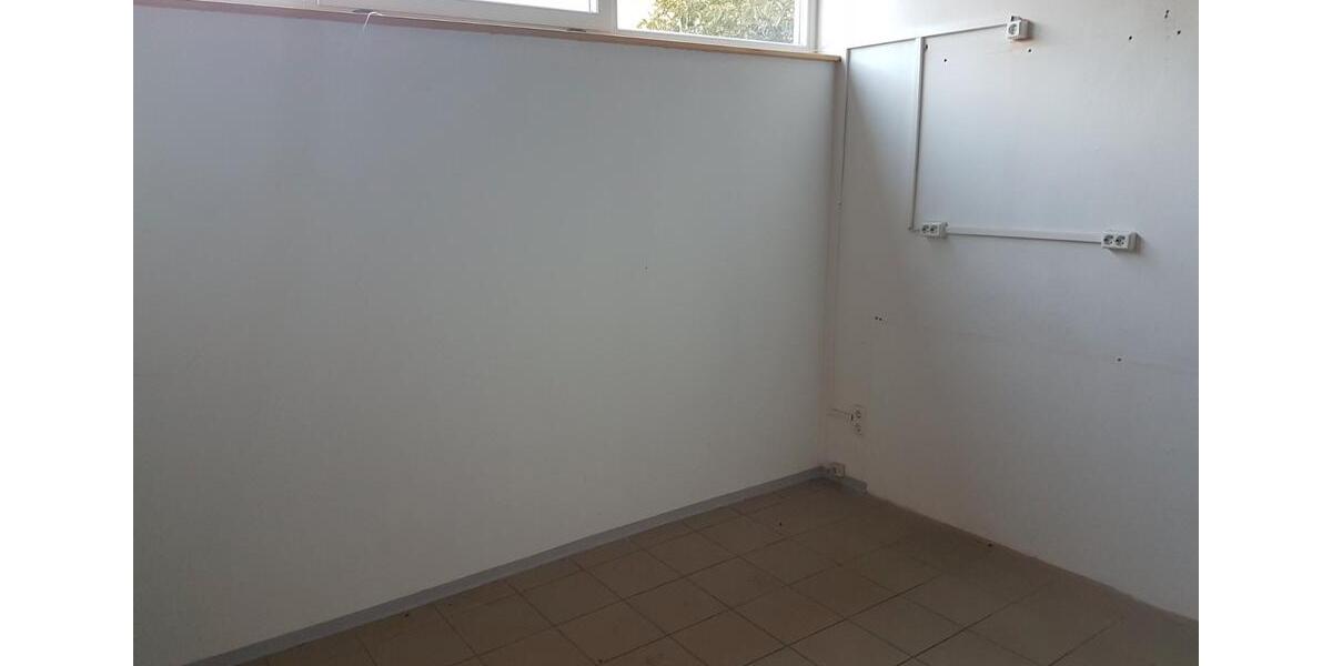 Gewerbeobjekt Moosbach - 700&euro; | Angebot:26522003