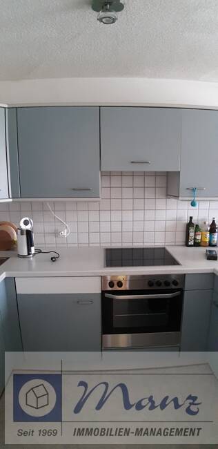 Vermietung 2 Zimmerwohnung nur wenige Minuten zum Zentrum im 2. Obergeschoss