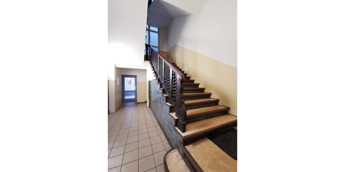 Dachgeschoßwohnung Eisenach - 4 Zimmer, 100 m&sup2;, 750&euro; | Angebot:26478029