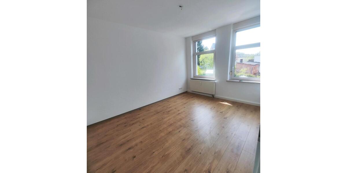 Etagenwohnung Werdau - 3 Zimmer, 81 m&sup2;, 675&euro; | Angebot:26413671
