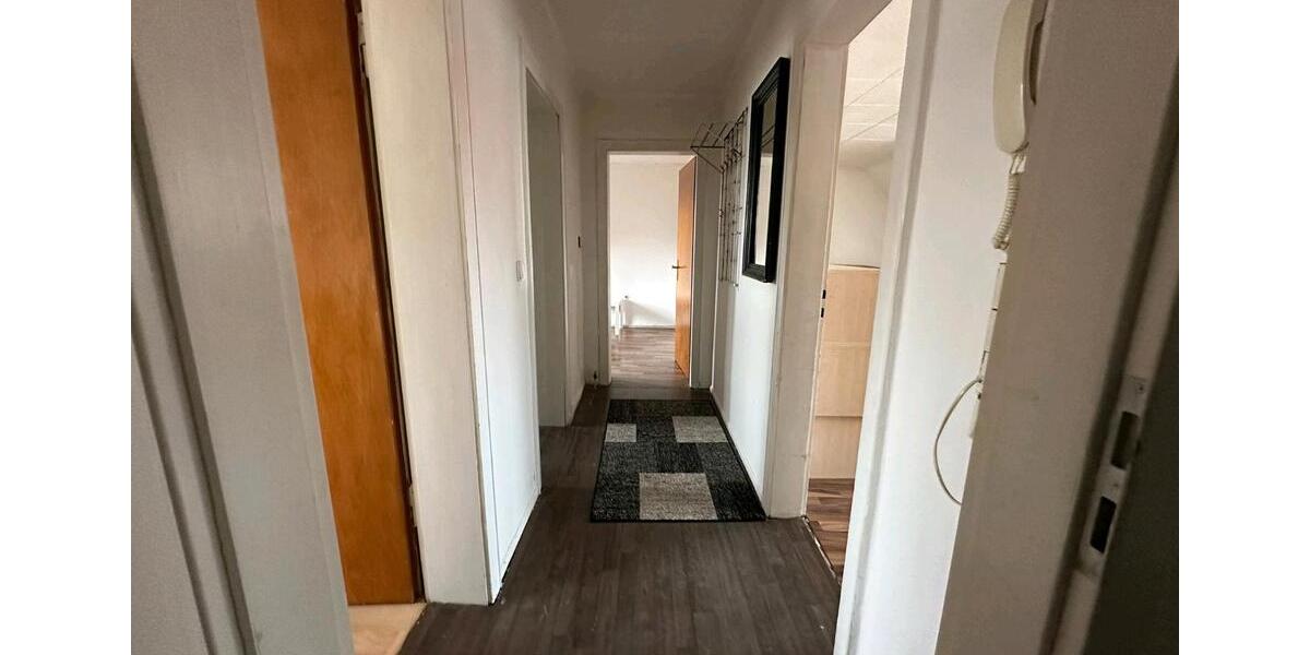 İN ZENTRUM 2 GROSSE ZİMMER ZUM VERMIETEN 2 zimmer