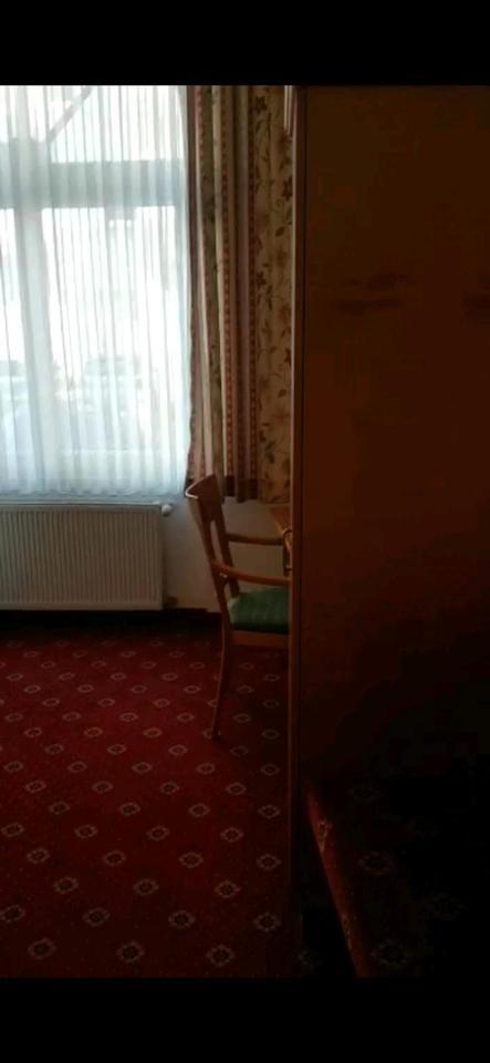 WG Zimmer mit EIGENEM Bad in Mannheim zimmer