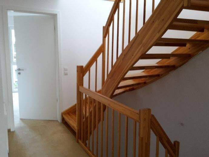 Mehrfamilienhaus, Wohnhaus Henstedt-Ulzburg Ulzburg - 5 Zimmer, 162 m&sup2;, 2.369&euro; | Angebot:26835377