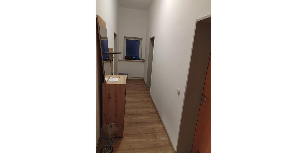 Erdgeschoßwohnung Wilhelmshaven - 2 Zimmer, 55 m&sup2;, 320&euro; | Angebot:26041125