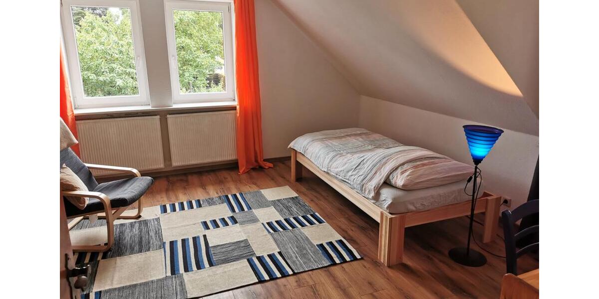Etagenwohnung Calberlah - 4 Zimmer, 97 m&sup2;, 850&euro; | Angebot:26224121