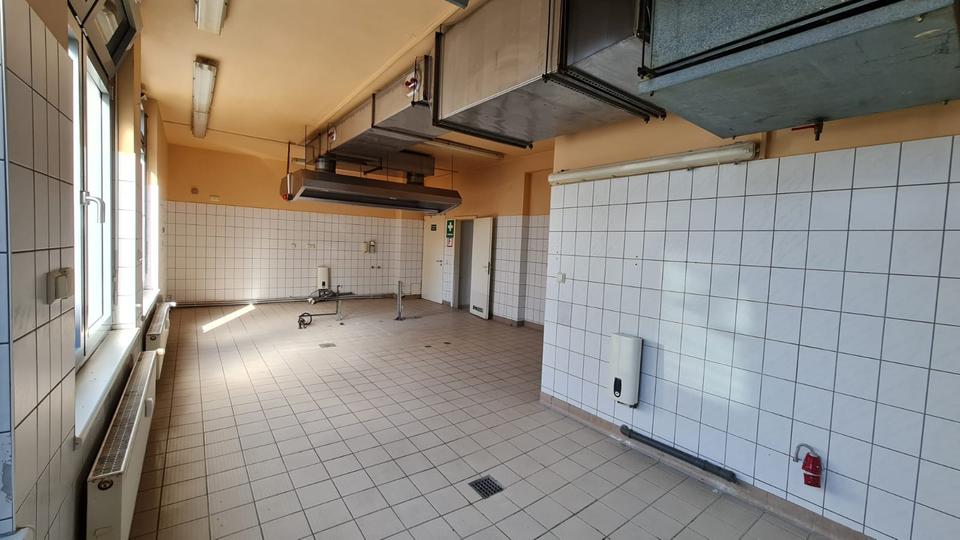 Gewerbeobjekt Torgau - 1.570&euro; | Angebot:26306185