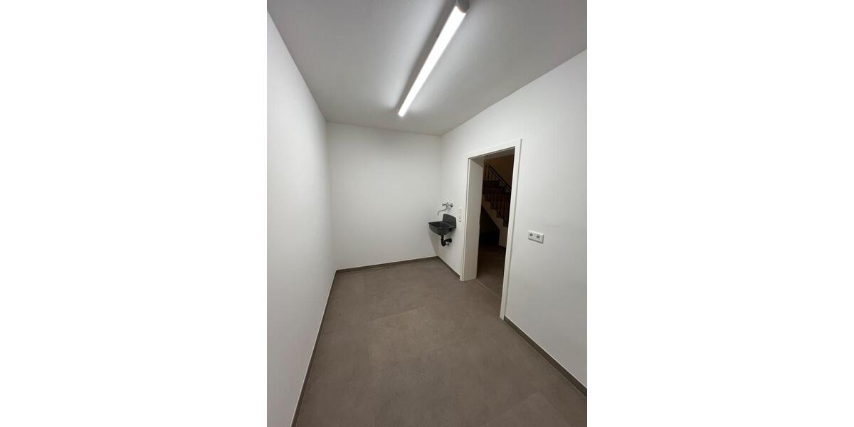 Dachgeschoßwohnung Warendorf - 2 Zimmer, 80 m&sup2;, 800&euro; | Angebot:24769189