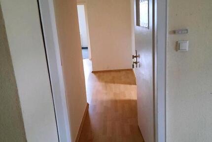 Wohnung Schöningen - 4 Zimmer, 80 m&sup2;, 400&euro; | Angebot:24766409