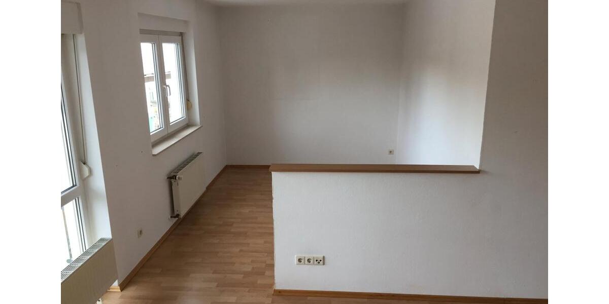 Etagenwohnung Lindlar - 3 Zimmer, 77 m&sup2;, 615&euro; | Angebot:26704302