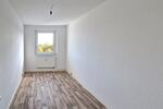 Etagenwohnung Neubrandenburg Carlshöhe - 4 Zimmer, 73 m&sup2;, 363&euro; | Angebot:25750668