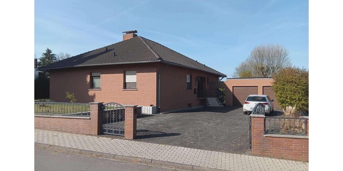 Bungalow Schwalmtal - 4 Zimmer, 135 m&sup2;, 1.200&euro; | Angebot:26221053