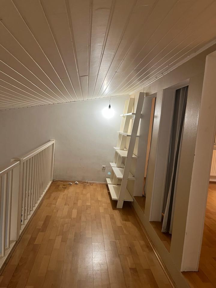 Stilvolle Maisonette-Wohnung in ruhiger Lage zimmer