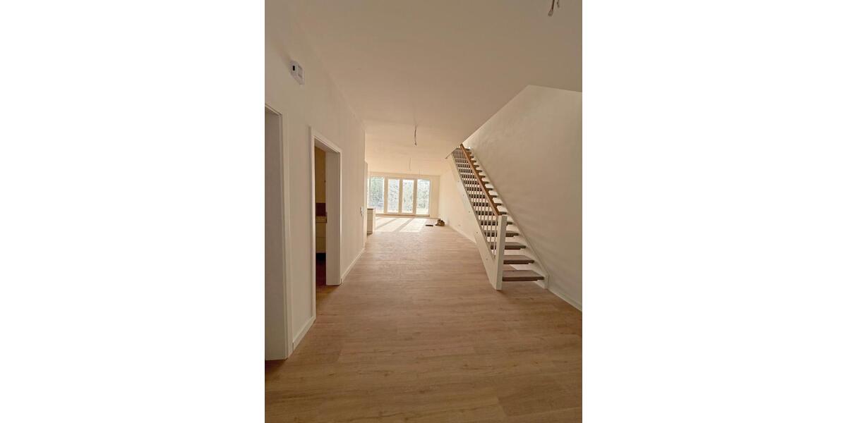 Etagenwohnung Kappeln - 3 Zimmer, 148 m&sup2;, 1.680&euro; | Angebot:24176668