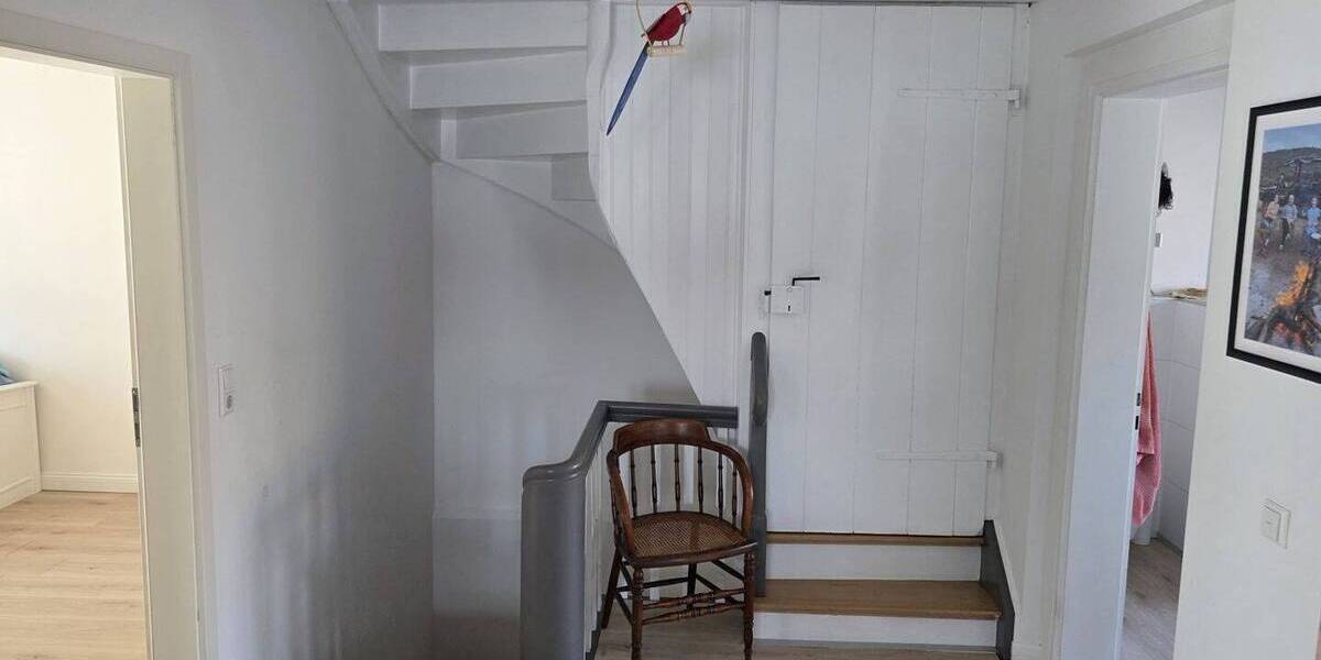 Doppelhaushälfte Kandern - 6 Zimmer, 157 m&sup2;, 2.050&euro; | Angebot:26819746