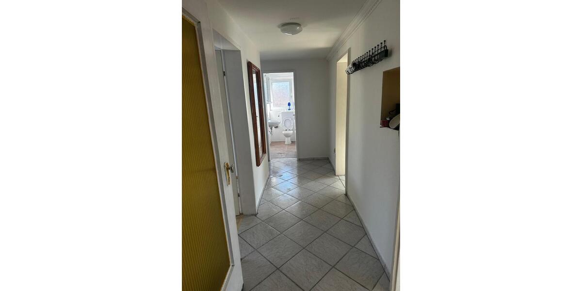 Dachgeschoßwohnung Gundelfingen - 3 Zimmer, 65 m&sup2;, 1.350&euro; | Angebot:25919095