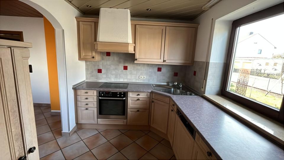 Erdgeschoßwohnung Offingen - 3.5 Zimmer, 130 m&sup2;, 1.100&euro; | Angebot:25255998