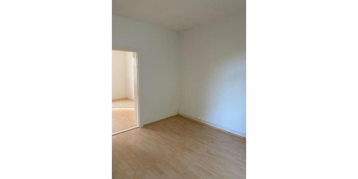 Hochparterre Papendorf - 2 Zimmer, 50 m&sup2;, 555&euro; | Angebot:25854075