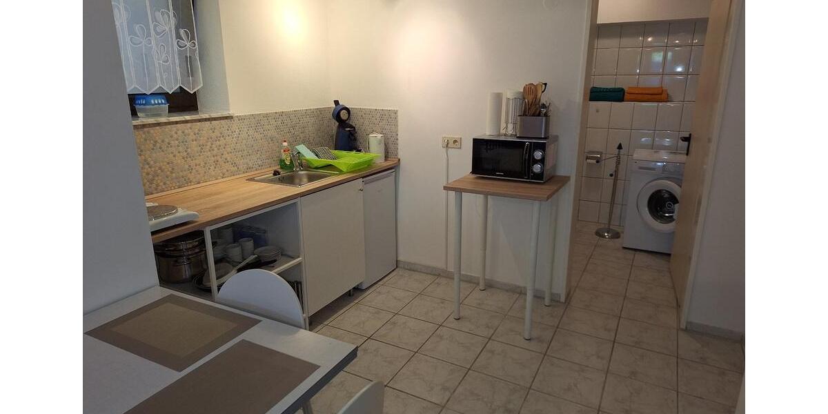 Firmen - Möbliertes 1 Zimmer- Appartment neu renoviert 1 zimmer