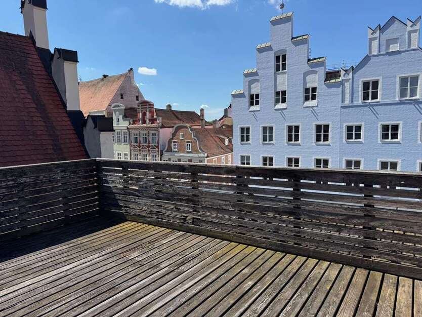 Wohnung zum Mieten in Landshut 1.050 € 90 m²