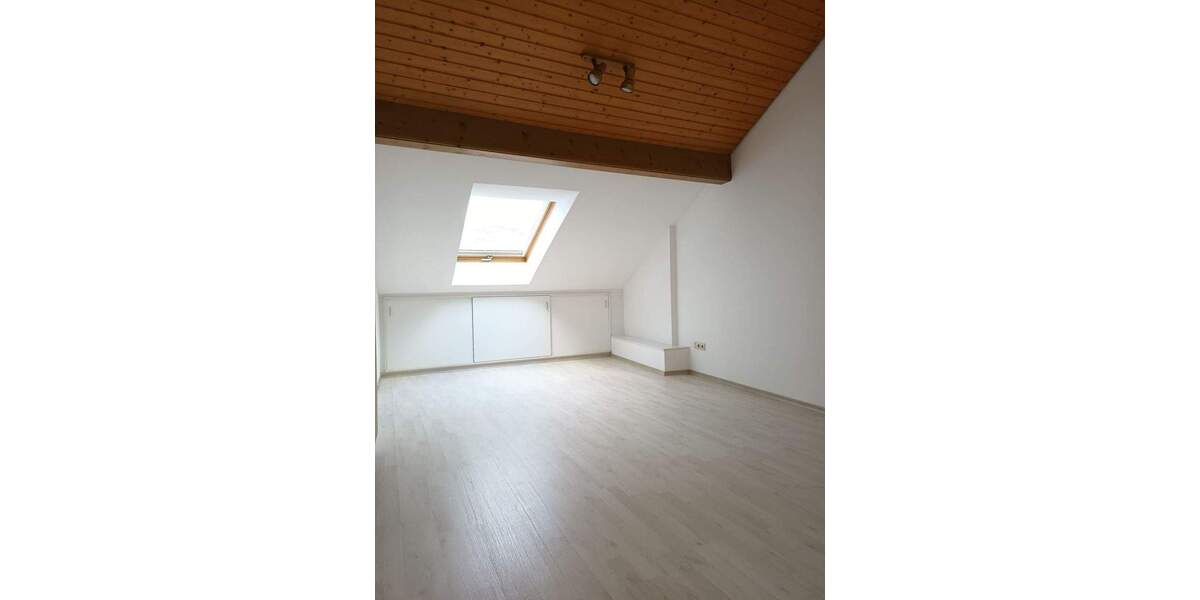 Etagenwohnung Bad Kreuznach Bad Münster am Stein-Ebernburg - 2 Zimmer, 82 m&sup2;, 690&euro; | Angebot:25996712