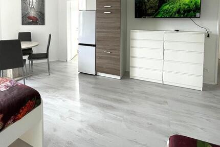 Wohnen auf Zeit Duisburg Rheinhausen - 75 Zimmer, 920 m&sup2;, 15&euro; | Angebot:22263010