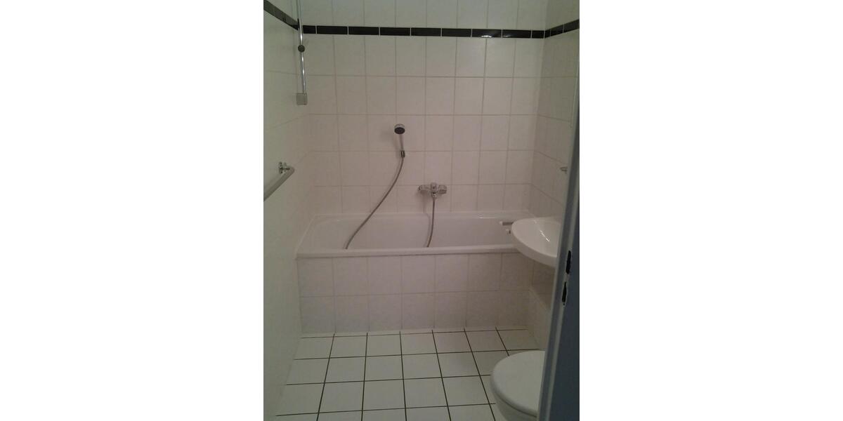 Etagenwohnung Eisenach - 2 Zimmer, 49 m&sup2;, 265&euro; | Angebot:12321968