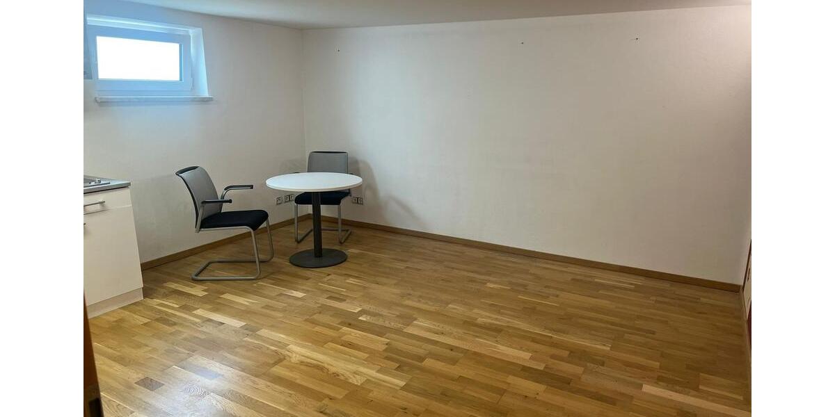 Wohnen auf Zeit Geisenfeld - 3 Zimmer, 50 m&sup2;, 700&euro; | Angebot:26073881
