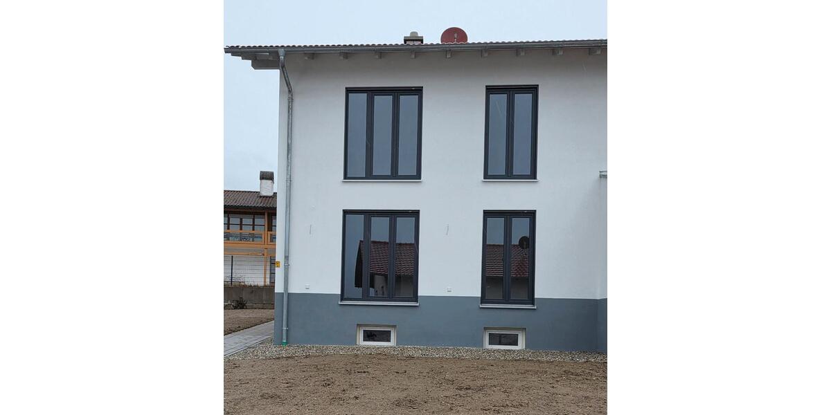 Doppelhaushälfte Simbach - 5 Zimmer, 157 m&sup2;, 1.350&euro; | Angebot:26634668