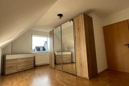 Wohnen auf Zeit Hille - 1 Zimmer, 100 m&sup2;, 400&euro; | Angebot:25910657