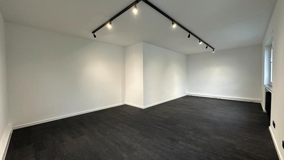 Bonn Beuel – 32 m² Büroraum mit 40 m² Gemeinschaftsfläche