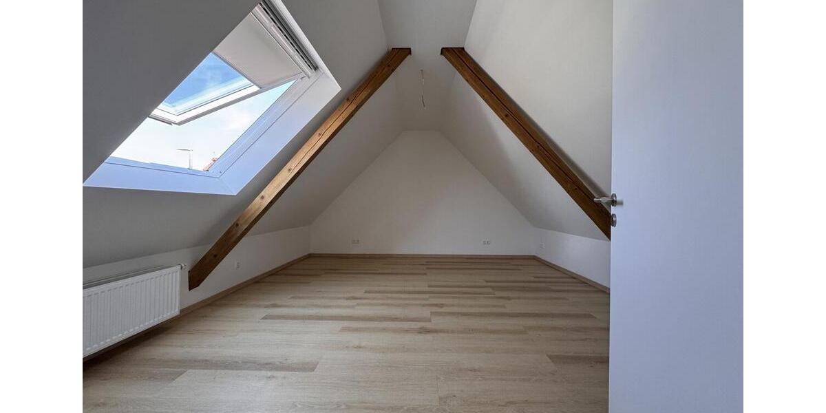 Etagenwohnung Crailsheim - 4 Zimmer, 105 m&sup2;, 950&euro; | Angebot:26645344