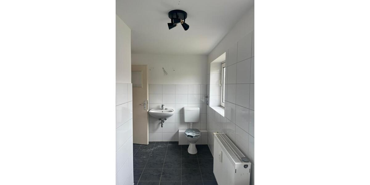 Dachgeschoßwohnung Salzgitter - 2 Zimmer, 61 m&sup2;, 358&euro; | Angebot:25499937