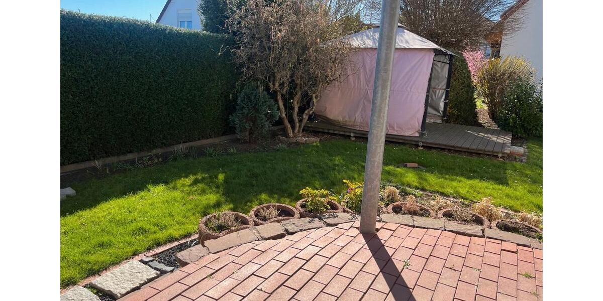 Erdgeschoßwohnung Northeim - 3 Zimmer, 90 m&sup2;, 900&euro; | Angebot:26249488