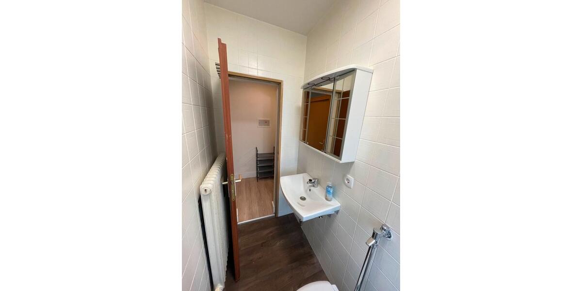 Wohnen auf Zeit Schwandorf - 1 Zimmer, 40 m&sup2;, 20&euro; | Angebot:25792646