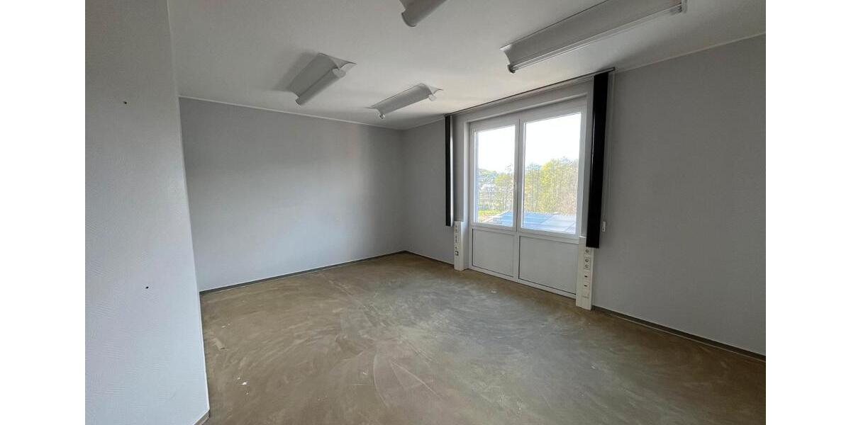 Gewerbeobjekt Bergneustadt - 950&euro; | Angebot:26101379