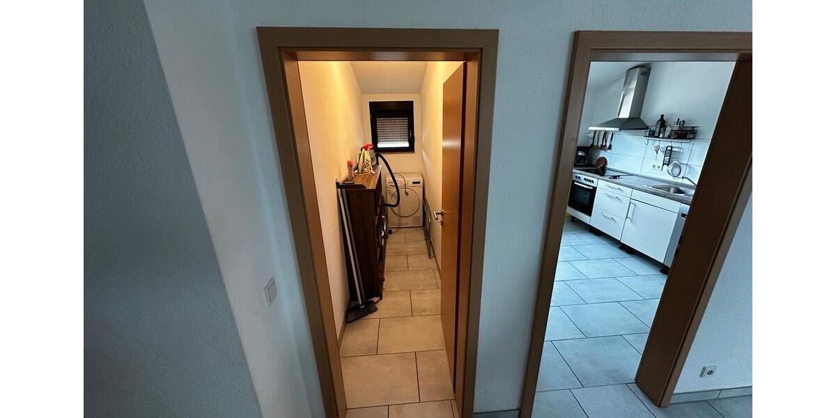 Dachgeschoßwohnung Queidersbach - 4 Zimmer, 116 m&sup2;, 1.220&euro; | Angebot:24655593