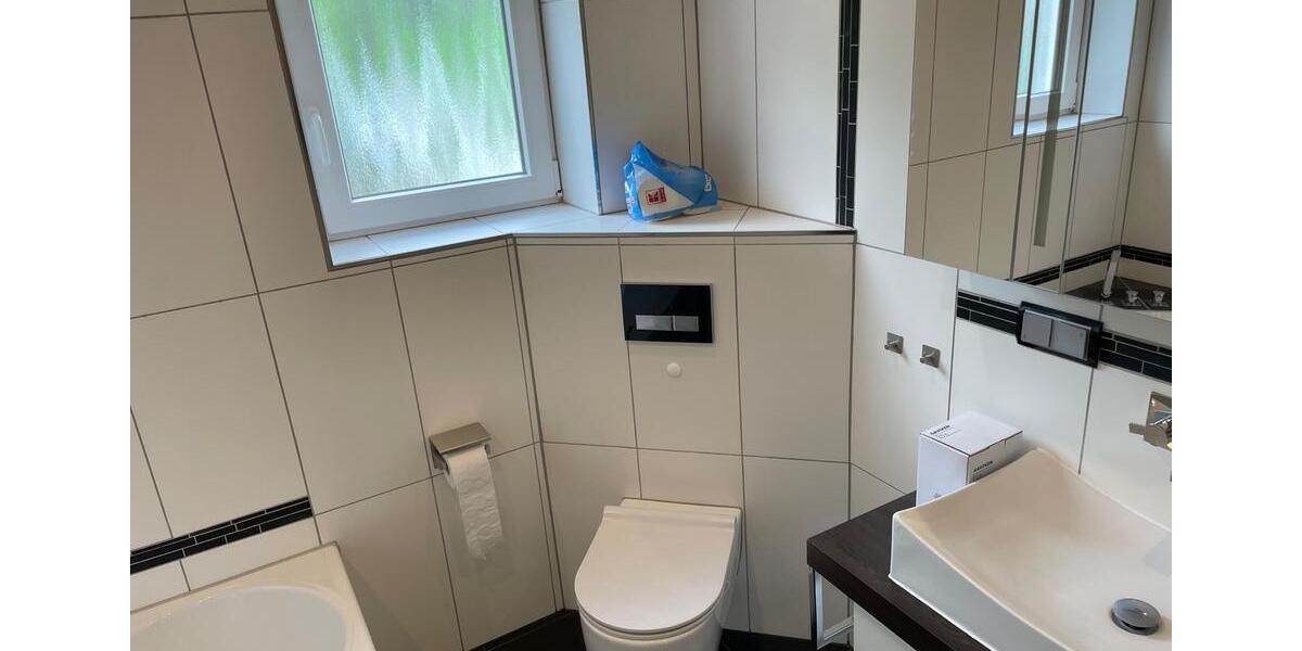 Erdgeschoßwohnung Birkenau - 4 Zimmer, 130 m&sup2;, 1.200&euro; | Angebot:24731759