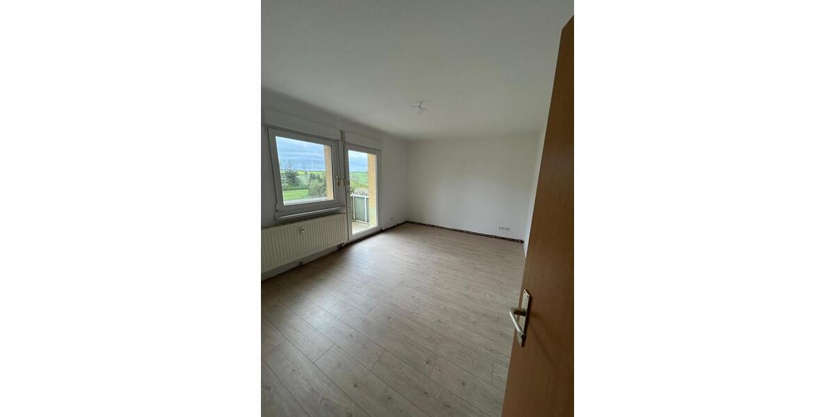 Etagenwohnung Bad Langensalza - 3 Zimmer, 65 m&sup2;, 380&euro; | Angebot:26619935