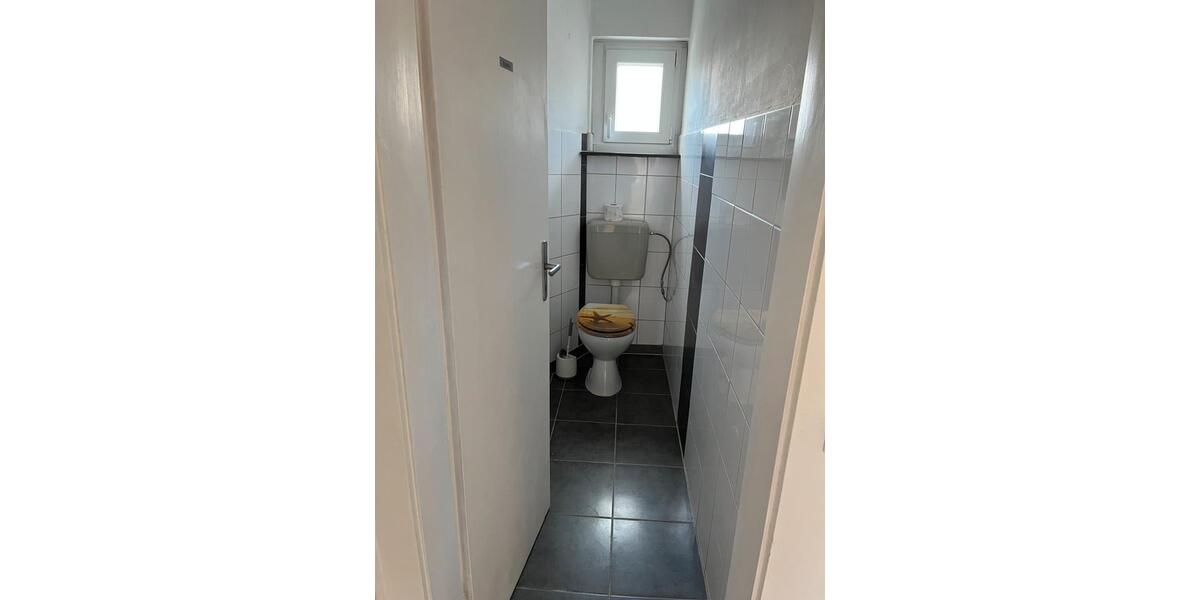 Etagenwohnung Hof Altstadt - 4 Zimmer, 90 m&sup2;, 670&euro; | Angebot:26580909