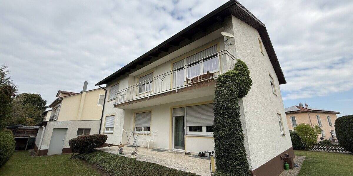 Etagenwohnung Pfatter - 4 Zimmer, 92 m&sup2;, 620&euro; | Angebot:25702556