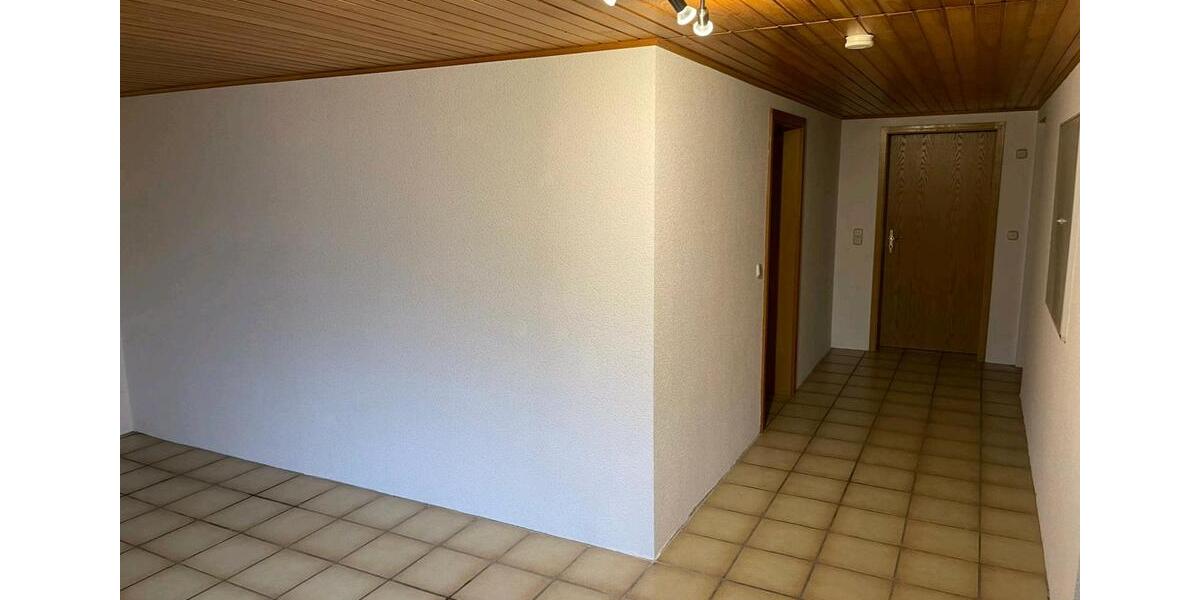 Etagenwohnung Ettringen - 3 Zimmer, 90 m&sup2;, 670&euro; | Angebot:26455600