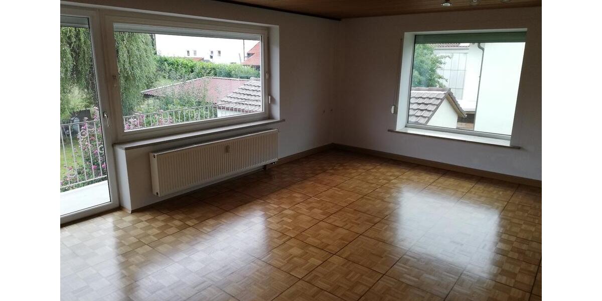 Etagenwohnung Arnstorf - 3 Zimmer, 88 m&sup2;, 650&euro; | Angebot:26674751
