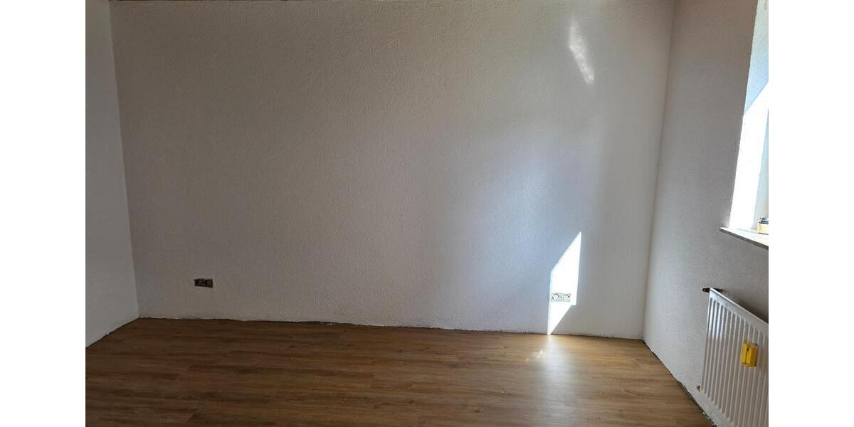 Etagenwohnung Kirkel - 3 Zimmer, 65 m&sup2;, 390&euro; | Angebot:26004557