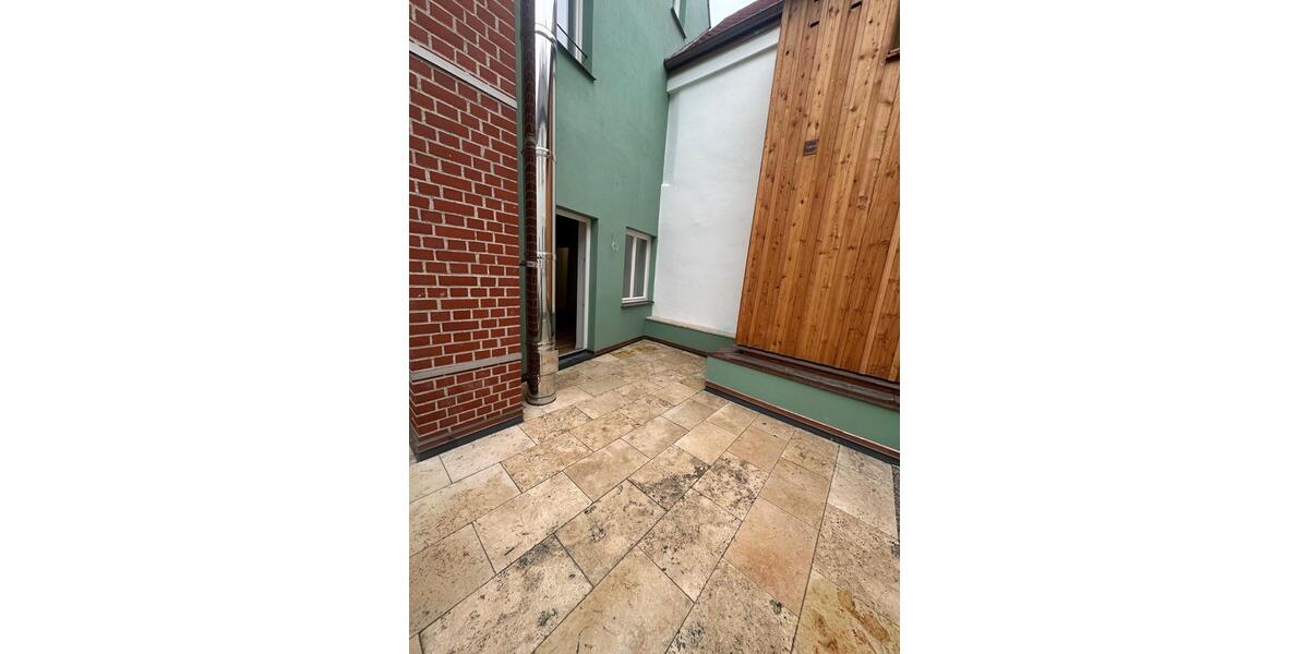 Etagenwohnung Landshut - 2.5 Zimmer, 68 m&sup2;, 1.175&euro; | Angebot:26621745