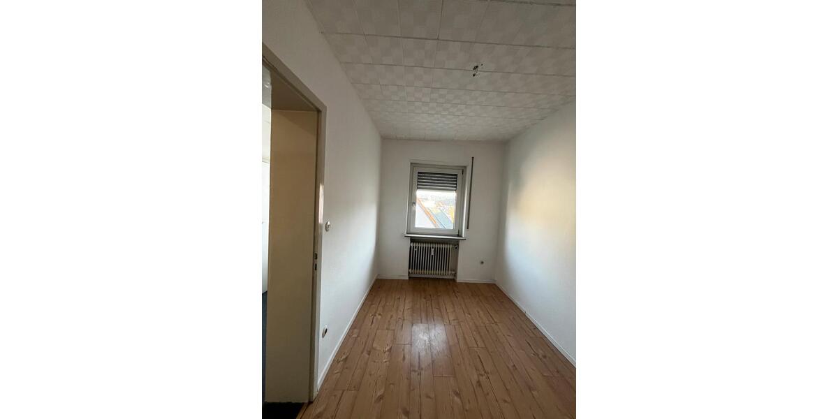 Dachgeschoßwohnung Albstadt Gemarkung Onstmettingen - 5 Zimmer, 85 m&sup2;, 850&euro; | Angebot:26380269