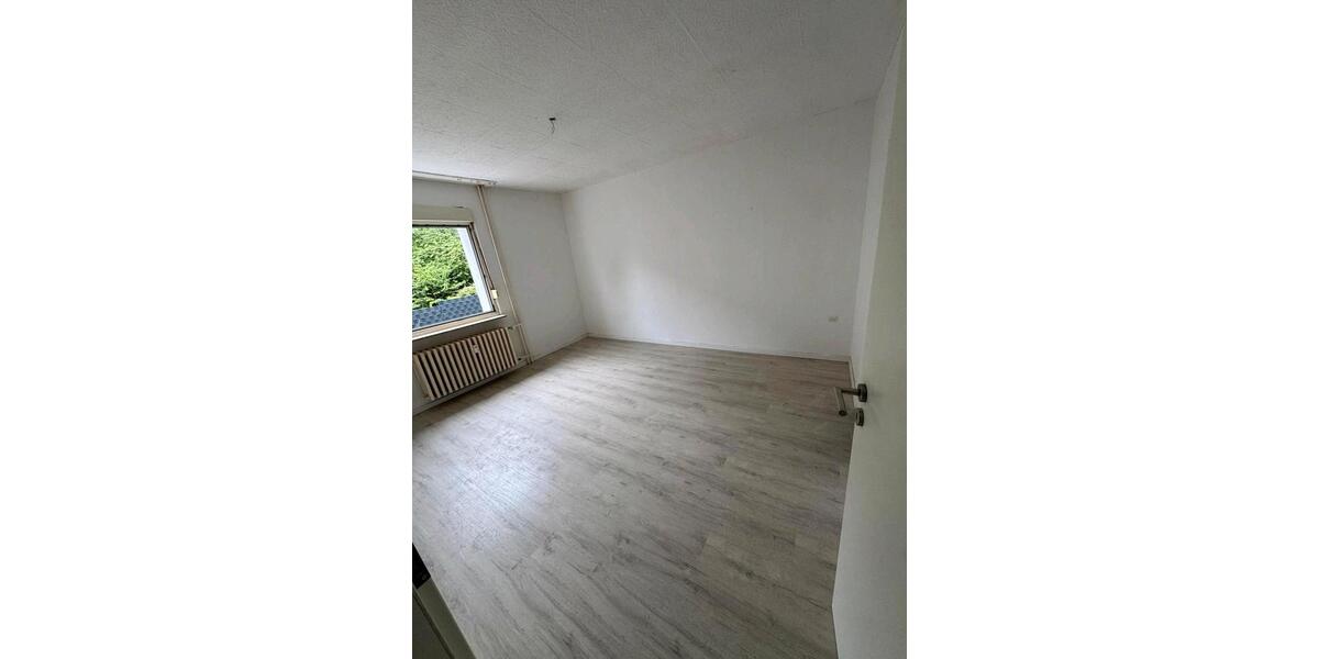 Erdgeschoßwohnung Gelsenkirchen Gelsenkirchen-West - 3 Zimmer, 60 m&sup2;, 650&euro; | Angebot:26639534