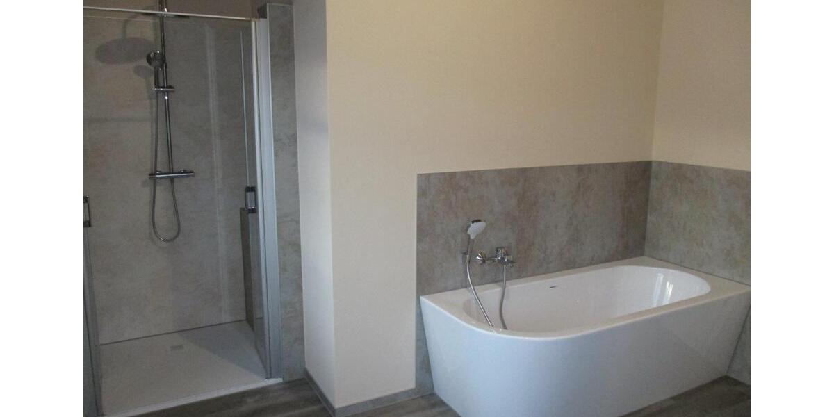 Einfamilienhaus Pockau-Lengefeld Lengefeld - 5 Zimmer, 192 m&sup2;, 1.347&euro; | Angebot:24807765